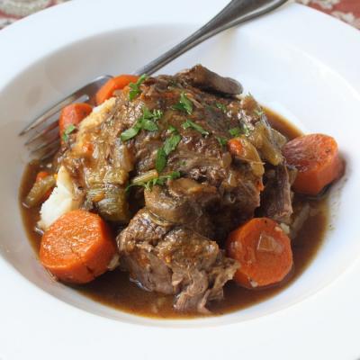 Slow Cooker Beef Pot Roast Recipe – How to Make Beef Pot Roast in a Slow Cooker